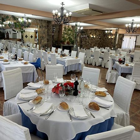 Gran Hostal Asador De Soto Soto Real Esterno foto